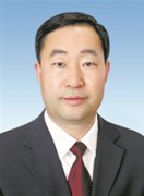 明升体育官网1992年6月加入中国共产党